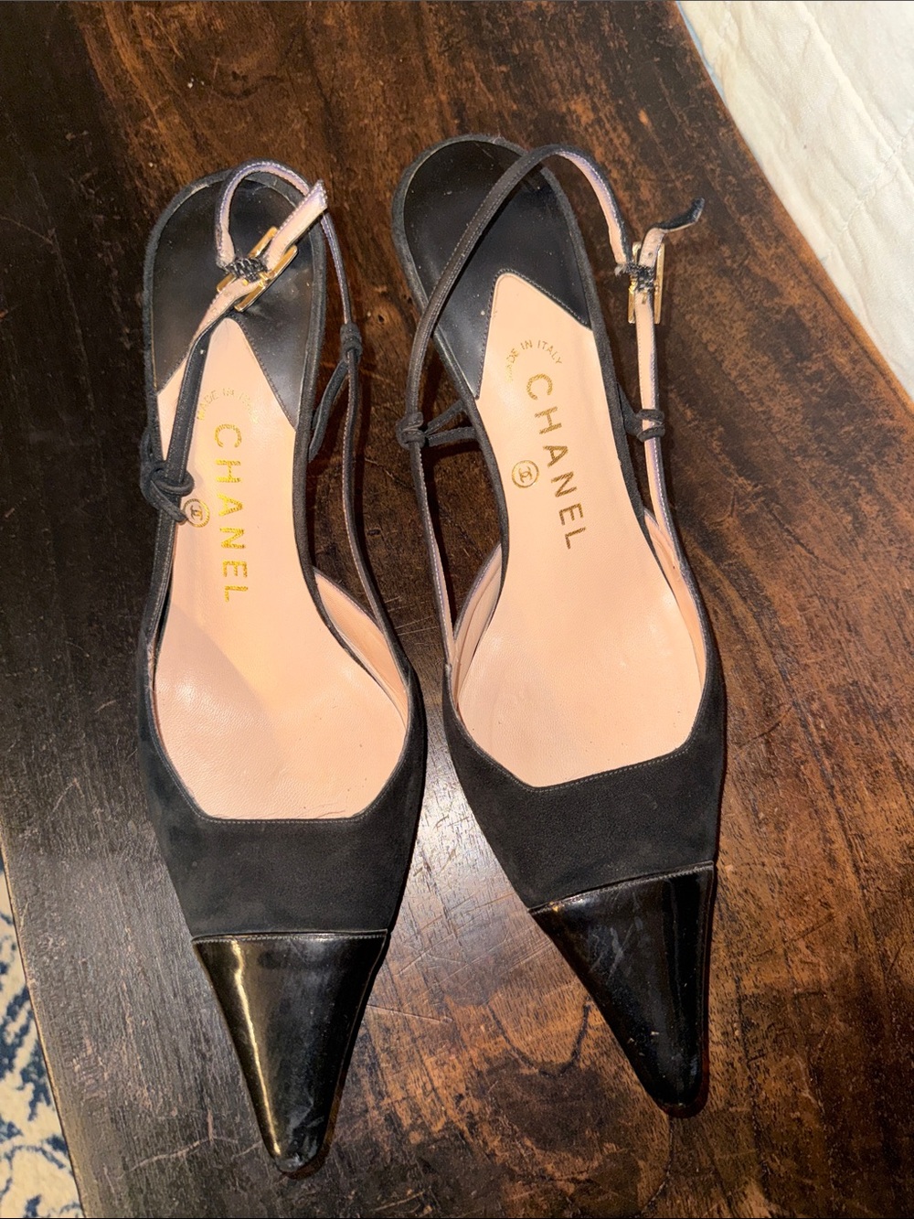 AUTHENTIC CHANEL Black Pointed Slingback Pumps with Patent Toe - 40